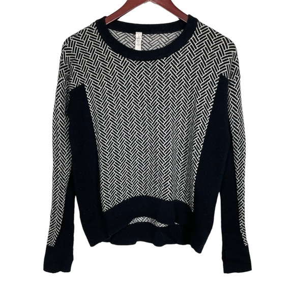 Lululemon Yogi Crew Merino Wool Patterned Sweater Size 4 - Picture 1 of 10
